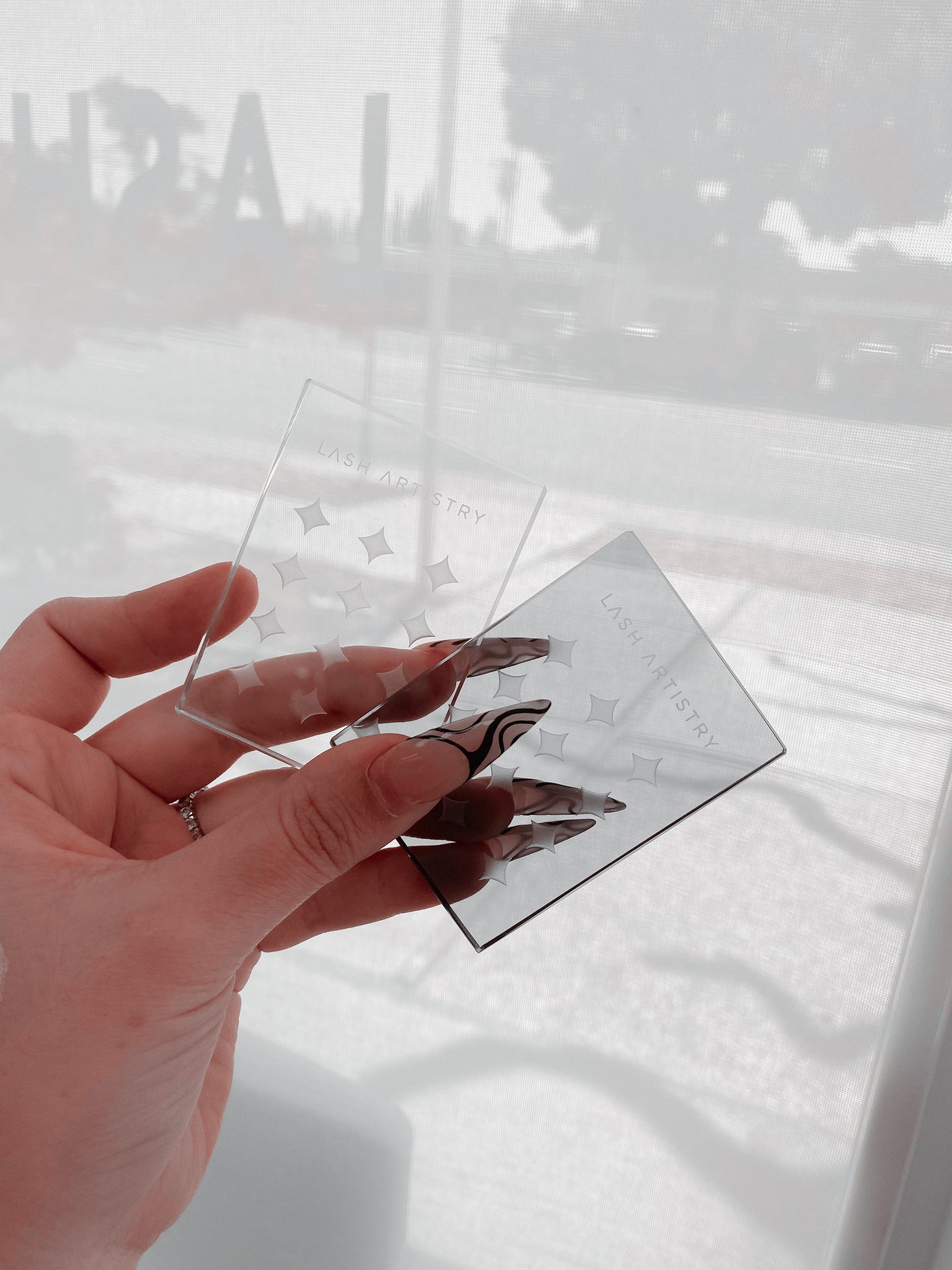 Sparkle Glass Glue tile